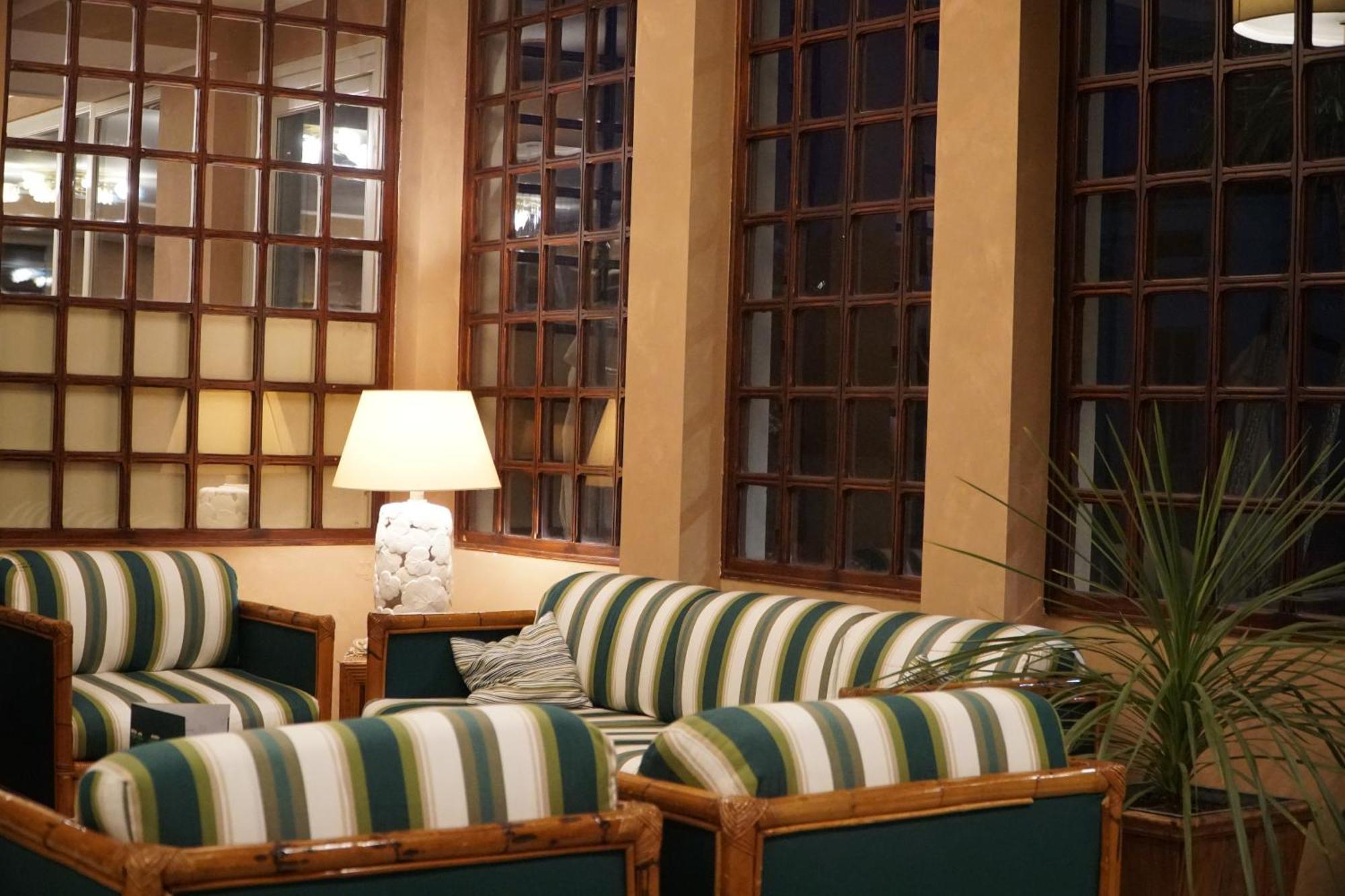 Hotel President 蒙特卡蒂尼泰尔梅 外观 照片