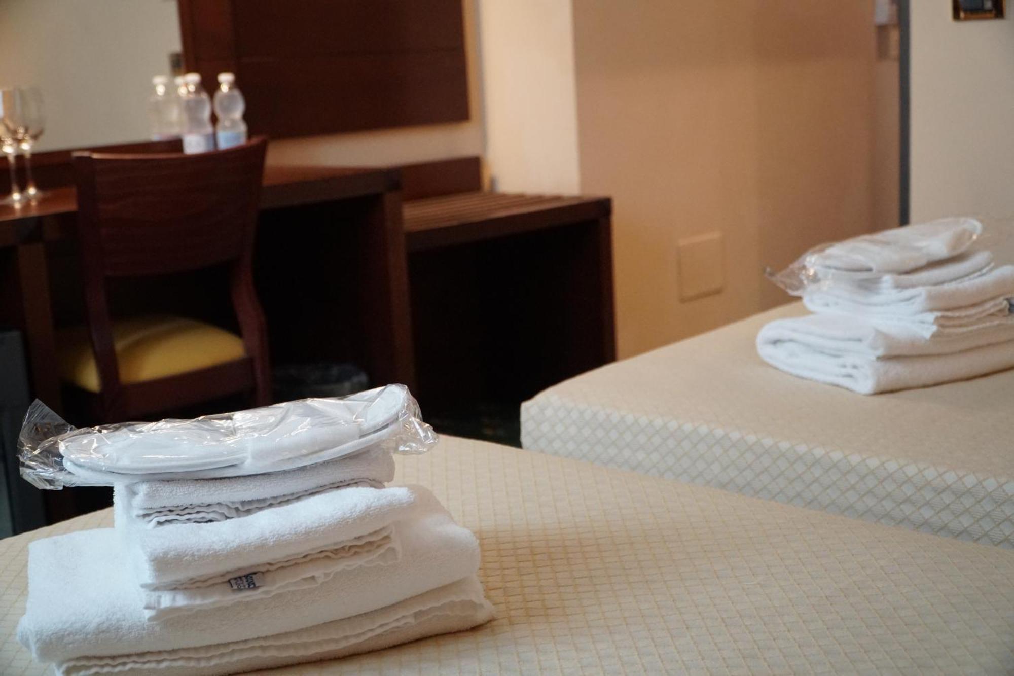 Hotel President 蒙特卡蒂尼泰尔梅 外观 照片